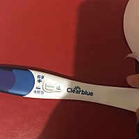 姨妈推迟了四天还没来，但是这段时间一直胸坠痛