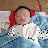 宝妈们，有没有顺产后一个月肚子痛的宝妈？是什么情况，宝宝现在一个月啦，这两天突然肚子疼的厉害！