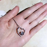 各位宝妈帮我选一下，哪一款胎发纪念品更好看……