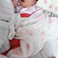 生完宝宝后莫名的好想哭，小公主今天8天了，已经控制不住自己哭两次了，就是什么事都没有 就是忍不住要...