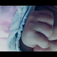 特别感谢各位宝妈宝爸的祝福，点赞！顺产还是好一点虽然前期妈妈受点罪10个小时左右吧、打点催生药就会...