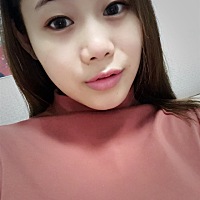 好开心生完宝宝没有妊辰纹也没有小腹赘肉  好心塞生完宝宝垮宽了以前的s码裤子穿不上了   哦No复杂的心...