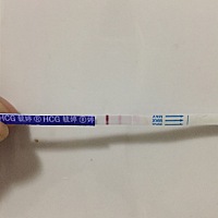 大家快帮我看看是不是  今天是同房第14天  我都不敢相信自己的眼睛了   前两天的实在太浅了   老怕是自...