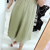 一百块钱买的两条裙子，好看吗