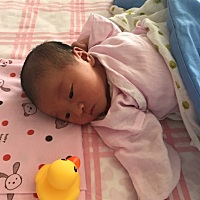 十月怀胎 宝宝出来啦 生产过程是很疼但是看到这么可爱的宝宝觉得什么都值了 妈妈爱你🤟