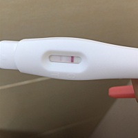 这样是怀孕了吗 上个月大姨妈9号