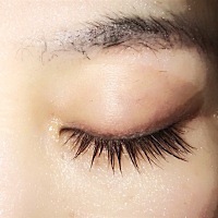 想问问大家，听说后期近视是会遗传给孩子的，那我后期用睫毛增长液长出来的睫毛的这个基因会不会也遗传...