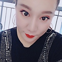 我月经推迟两天了，平时月经挺准的！月经前一天测一条杠，推迟第一天测一条杠，推迟第二天凌晨一点多测...