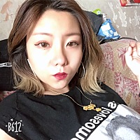 7月1日 顺利生出一个男宝宝 10.58分 5斤5两 只用了一个小时就生出来了 虽然超级痛  但是看到我的宝宝一...