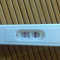 一深一浅是怀孕了吗