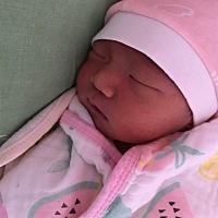 宝妈们我家宝宝健康顺利来到了我的身边.宝妈们加油💪.2018年7月21日10:03分顺产.6斤6.。