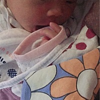 7.20日 因羊水过少 顺转剖 女宝5.6斤 感恩🙏 宝宝健健康康  好喜欢这刻出来的双眼皮