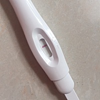 这是有印吗，大姨妈推迟6天了，干着急，不是我眼花了吧