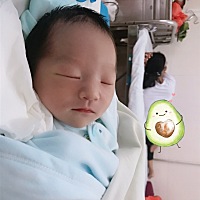 我的小帅哥，妈妈看到你那一刻一切辛苦很疼痛都值了，