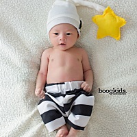 7月10号顺产男宝一枚，萌萌哒，哈哈