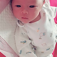 7月18号顺产小公主一枚，5斤4两，娇小的小公主，妈妈爱你哦🤟，生宝宝真的超疼，宝宝一定要健健康康的...