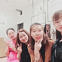 又跟我一样的宝妈吗？还在坚守岗位，有你们明天都很开心