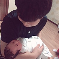 宝宝超快顺产2018.7.27。  体重6斤8量，女宝一枚❤️