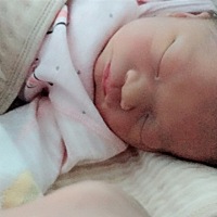 昨天中午终于卸货了疼了我11个小时再也不想再生了太疼了