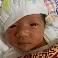 健康男宝宝已来到我们身边。第一胎剖，二胎肚子痛两天才开两指，各种心酸😔晚上十一点多开了四指终于...