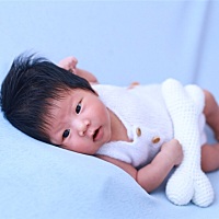 小公举满月照😄