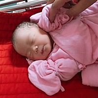 报喜啦！接好孕，好运走起！ 38+4  周 18.07.31 剖腹产6.8斤女宝宝一枚。 臀位 绕颈2周 ，剖腹产的...