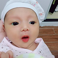 没想到那么多人喜欢我的宝宝，再多来两张宝宝的照片哈哈😄