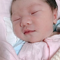 生孩子真真的是个过程事，8月2号晚上十点多开始见红 第二天八点去医院检查骨缝开两指了 然后待产室等待 ...