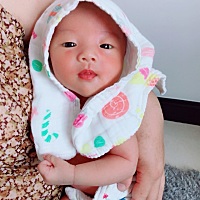 大宝贝，就爱洗澡