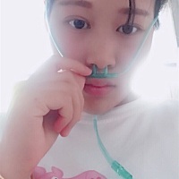 预产期8.12号，昨天产检医生说宝宝头大，双顶径9.8，体重大约七斤半，好害怕不能顺产，有没有差不多孕妈...