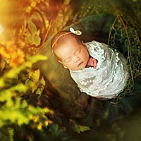 卸货啦！！说说感受，我是剖腹产38+1，小公主一枚，5.7斤。本以为剖腹产有麻药有镇痛棒不会很疼，但事实...