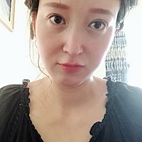 产后第六天，这头发[发怒]，我在忍两天；不能减肥，天天得吃吃睡睡，变成🐄了😌