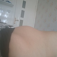 14周 4天了   肚子是不是有点大？