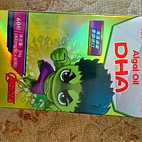 宝妈们有没有吃同款的。这成分能吃吧