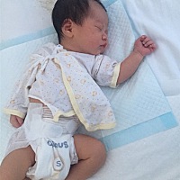 希望我的小公主健康快乐平安成长 宝宝出生第二天 宝宝出生12天 宝宝满月