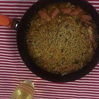 减肥第37天 （115-90 今日体重48又肥了呜呜呜 泡面泡面我爱泡面 减肥遇到苦难