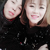 我和我婆婆   😜  我婆婆对我挺好的  感觉我还是挺幸运的 虽然结婚有点早 可是遇到了 好婆婆  婆媳关...