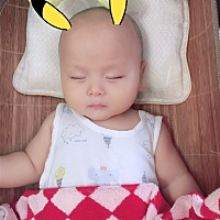 宝妈们推荐下你们家宝宝喝的奶粉。