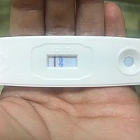 好孕的宝妈们，帮我看看是否有道浅色的杠杠？备孕都傻了