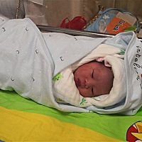 宝宝终于健康降生了，6斤4两男宝，祝愿各位宝妈都能心有所愿。