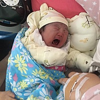 8.12号早上6.28我家7斤的千金顺产出来了！开心，接健康女宝的妈妈们快来呀！宝宝能吃能睡身体棒棒哒👍...