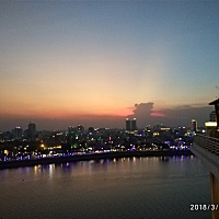 人生本来就没有相欠，别人对你付出，是因为别人喜欢你，你对别人付出，是因为自己甘愿～ 情出自愿，事过...