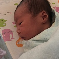 入院到生产12小时，人工破水+无痛，最后发力40分钟，顺产无侧切，宝宝7斤3两。