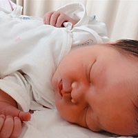 8.17号36周4天像往常一样早上吃了碗牛肉面开车上班，到公司后烧了壶水泡了壶茶打开电脑，忽然感觉小便失...