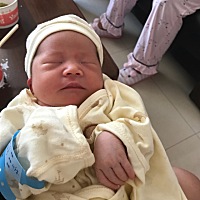 报喜！剖腹一枚二胎女宝宝！二胎剖腹产真的苦不堪言！还好出了手术室以后老公一直守着我，让我没那么难...