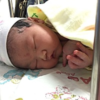 8月21日9:55刨腹产八斤女宝宝！39 2等的好幸苦、我可爱的宝贝看见你那一刻受的所有罪都值得