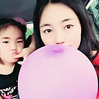 一直纠结要不要二胎，大宝三岁多了！有没有和我一样的宝妈