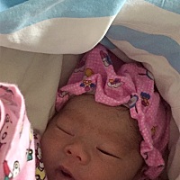 刚出生时和18天样子，慢慢变美了