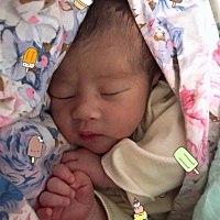 宝贝第一天的模样😂