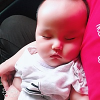 生完孩子好无聊，感觉都抑郁了。都不知道该和谁交流了，感觉永远都融渠不到我老公的家里，有没有朋友，...